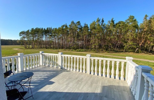 Miroszewo House | Spacious Holiday House in Nowe Warpno with 5 Bedrooms