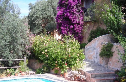 Agustinos House | Cozy Holiday Home Orgiva: Ideal for Couples with Great Amenities
