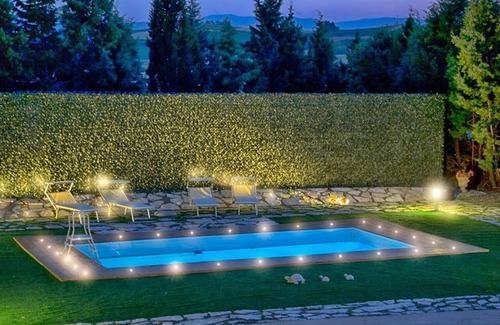 Petacciato House | Spacious Holiday House Petacciato with Ocean View Amenities