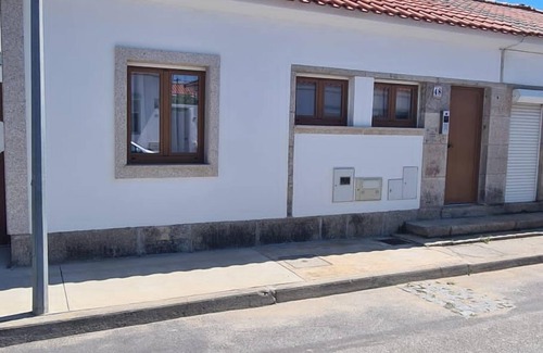 Monserrate House | Cozy Holiday House in Viana do Castelo for Up to 4 Guests