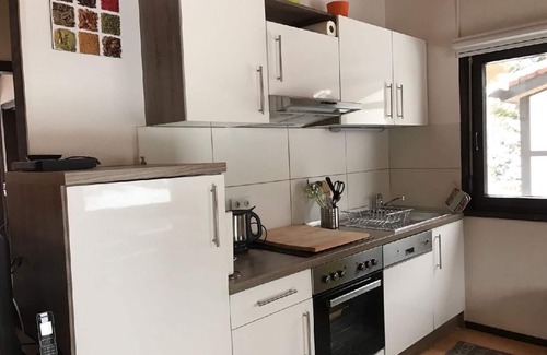 Machtlos House | Cozy Holiday House Ronshausen - Perfect for Couples & Pets