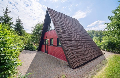 Machtlos House | Cozy Holiday House Ronshausen for Family Getaways
