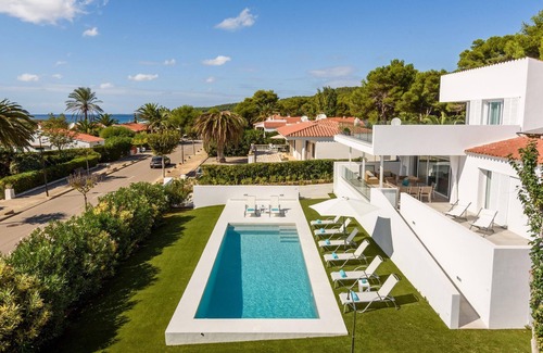 Sant Tomas House | Spacious San Cristobal Holiday House with Pool for 8 Guests