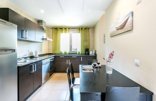 Campos House | Cozy Holiday House Sa Ràpita: Ideal for Families