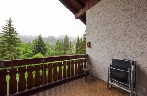 Soerenberg House | Cozy Holiday House Sörenberg for 6 with Family Amenities