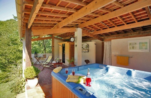 Souillac House | Cozy Holiday House Souillac with Pool & Family Amenities