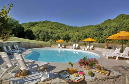 Souillac House | Cozy Holiday House Souillac with Pool & Family Amenities