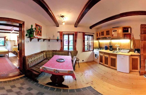 Saliste House | Cozy Holiday House Vale for 1-3 Guests with Kitchen Access