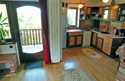 Saliste House | Discover Vale Holiday House: Perfect for Families & Pets