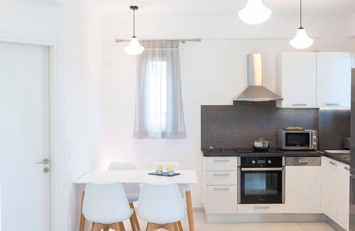 Evgiros House | Family-Friendly Holiday House Vasiliki with Private Pool