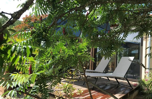Vitrac House | Cozy Holiday House Vitrac with Ocean View & Spa Amenities