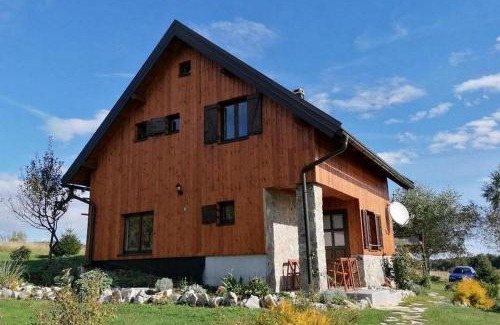 Cujica Krcevina House | Family-Friendly Holiday House with Parking in Plitvice