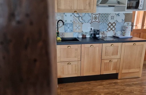 Krnjak House | Cozy Holiday House with Parking near Karlovac