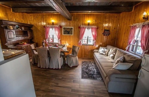 Ogulin House | Cozy Holiday House with Parking in Sabljak Selo