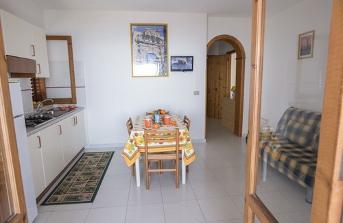 Tonnara di Bonagia Apartment | Seaside Retreat: Balcony, Wifi & Pet-Friendly Amenities