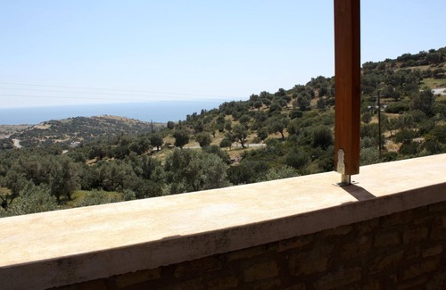 Triopetra House | Idyllic Holiday House with Pool & Garden in Crete