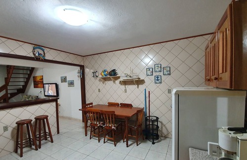 Palhoca House | Ideal Holiday House with Pool, Beach Access & Ocean Views