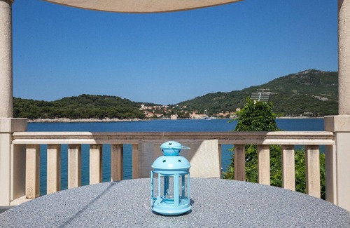 Stikovica House | Cozy Holiday House Zaton: Perfect for Families and Groups