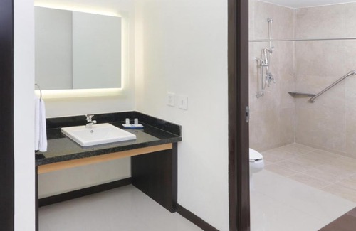Tuxpan Hotel | Ideal Getaway at Holiday Inn Express - Tuxpan, IHG Hotel