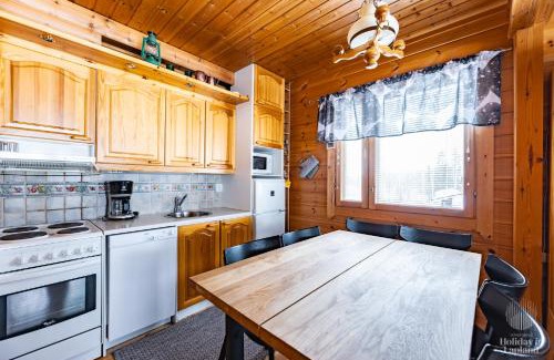 Sirkka Apartment | Discover Honkatupa: Family-Friendly Retreat in Lapland