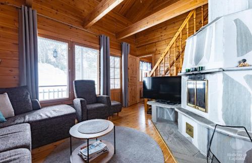 Sirkka Apartment | Discover Honkatupa: Family-Friendly Retreat in Lapland