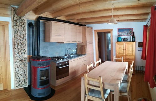 Fregona Apartment | Discover Holiday in Maso View Dolomites: 10/10 Rated Stay