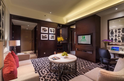 Huadu Hotel | Comfortable Stay at Holiday Inn Airport Guangzhou, IHG