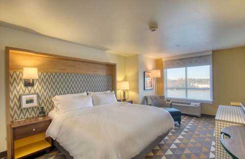 Appleton Hotel | Discover Holiday Inn Appleton: Top-Rated Comfort & Amenities