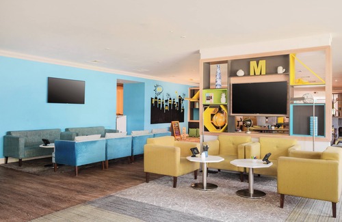 Birmingham Hotel | Discover Holiday Inn Birmingham M6 Jct7: Comfort & Amenities