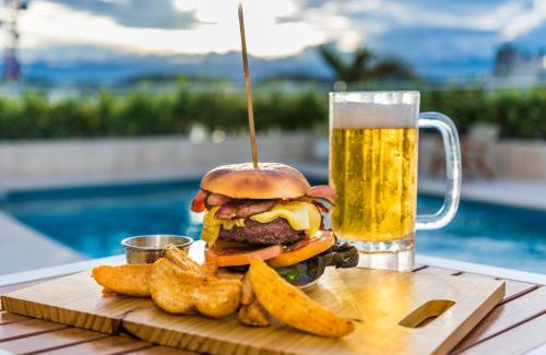 San Jose de Cucuta Hotel | Enjoy Comfort at Holiday Inn Cúcuta, an IHG Hotel