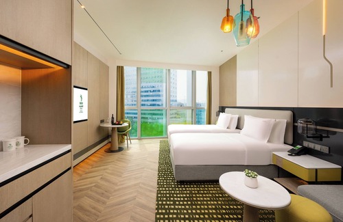 Yubei Hotel | Top-Rated Holiday Inn Chongqing Data Valley - Family Friendly