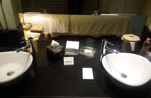 Coatzacoalcos Hotel | Relax at Holiday Inn Coatzacoalcos with Pool & Spa Access
