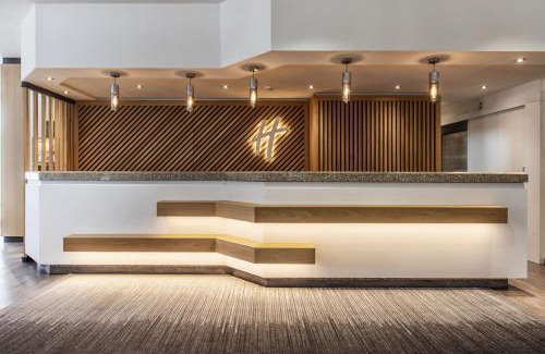 Hammfeld Hotel | Discover Holiday Inn Düsseldorf-Neuss: Family-Friendly Comfort