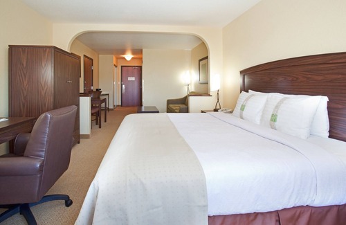 Parker Hotel | Top-Rated Holiday Inn Denver-Parker with Pool & Spa