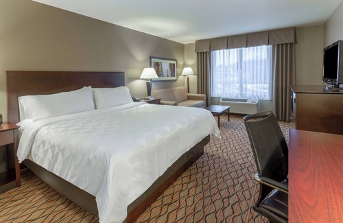 Eau Claire Hotel | Discover Holiday Inn Eau Claire South I-94: Top-Rated Comfort