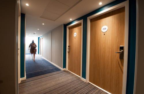 La Teste-de-Buch Hotel | Coastal Getaway at Holiday Inn Express - Arcachon, IHG Hotel