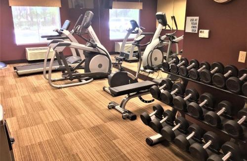 De Funiak Springs Resort | Pet-Friendly Retreat at Holiday Inn Express DeFuniak Springs
