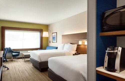 West Des Moines Hotel | Inviting Holiday Inn Express & Suites - West Des Moines Stay