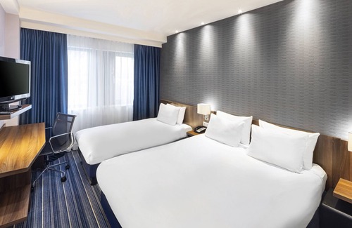 Amsterdam South Hotel | Ideal Stay at Holiday Inn Express Amsterdam - South