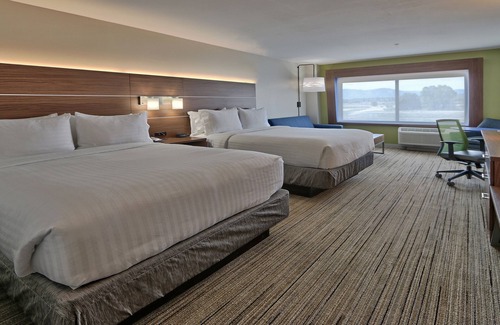 Broomfield Hotel | Discover Holiday Inn Express Broomfield with Pool and Spa