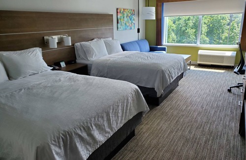 Gettysburg Hotel | Top-Rated Holiday Inn Express & Suites Gettysburg Awaits
