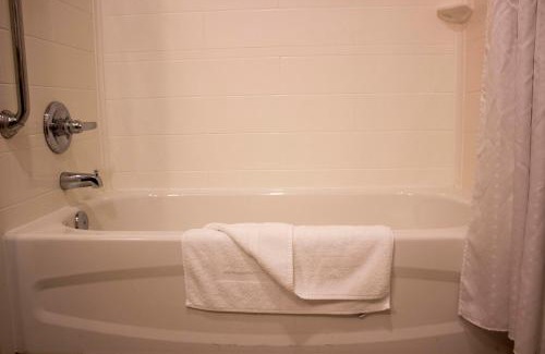 Tahlequah Hotel | Comfortable Stay at Holiday Inn Express in Tahlequah
