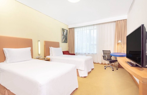 Downtown Beijing Hotel | Comfortable Stay at Holiday Inn Express Beijing Temple of Heaven