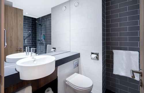 Convention Quarter Hotel | Discover Holiday Inn Express Birmingham - City Centre with Top Amenities