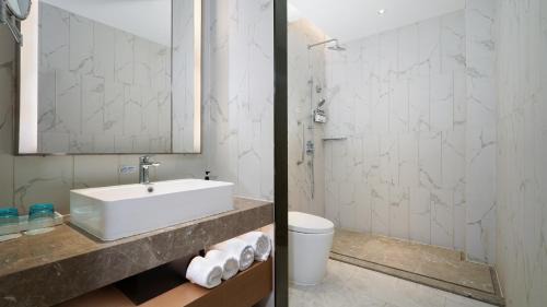Cang County Hotel | Holiday Inn Express Cangzhou High-Tech Zone by IHG