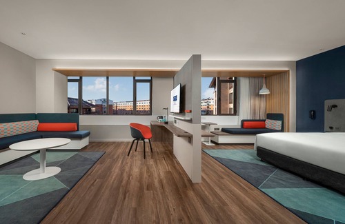 Changchun Hotel | Top-Rated Holiday Inn Express Changchun Jingyue Stay
