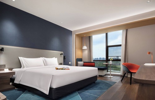 Yue Lu Hotel | Top-Rated Holiday Inn Express in Changsha with Breakfast