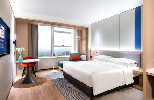 Kai Fu Hotel | Comfortable Stay at Holiday Inn Express Changsha Kaifu