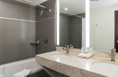 Culiacan Hotel | Explore Holiday Inn Express Culiacan: 9.2/10 Rating & More