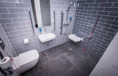 Exeter Hotel | Guest Rated 9/10 at Holiday Inn Express Exeter City Centre